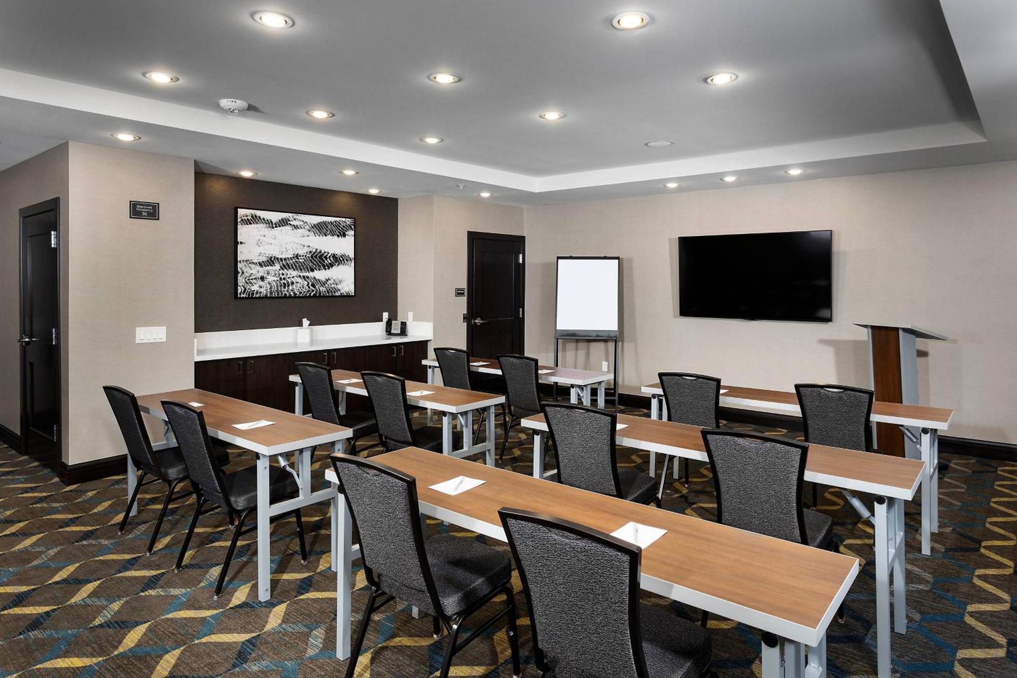Residence Inn By Marriott Milwaukee Brookfield Exterior foto