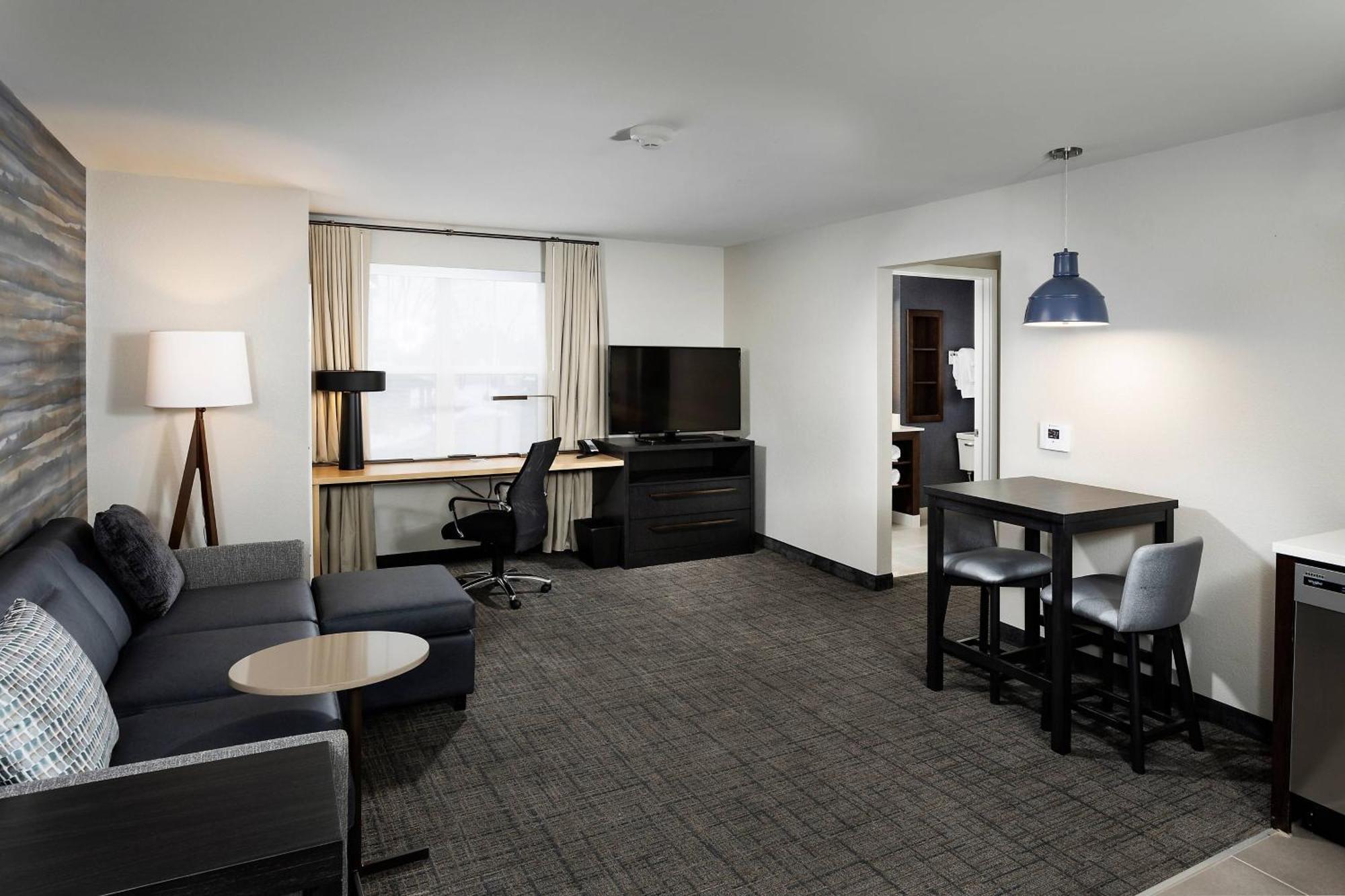Residence Inn By Marriott Milwaukee Brookfield Exterior foto